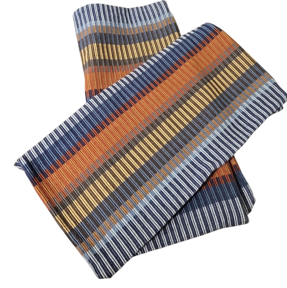 Crate & Barrel Cotton Chika Blue Striped Woven Set of 2 Pillow Covers 20x20 - Picture 4 of 10